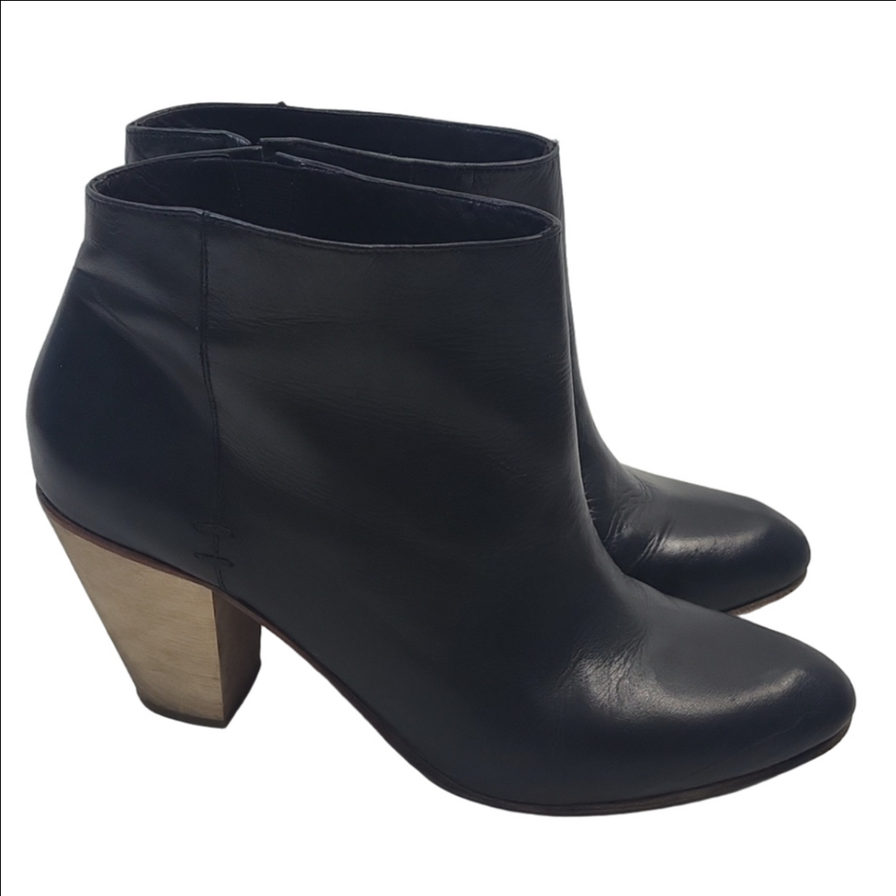 Rachel Comey Mars boots Size 9